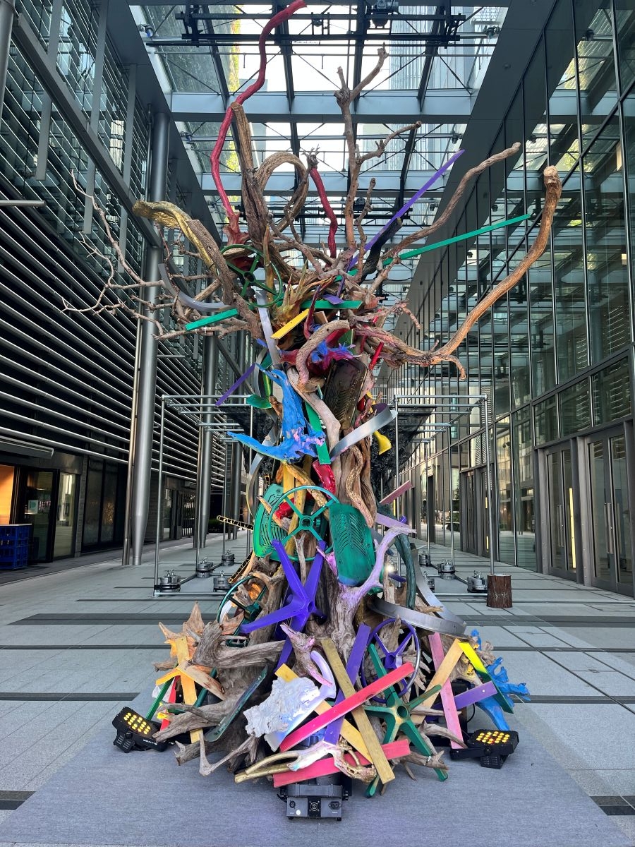 ACTA+イベントレポート｜東京ミッドタウン八重洲に出現した「廃棄物の森」。アートを通じて、多くの人に新しい持続可能性の体験を届けましたイメージ